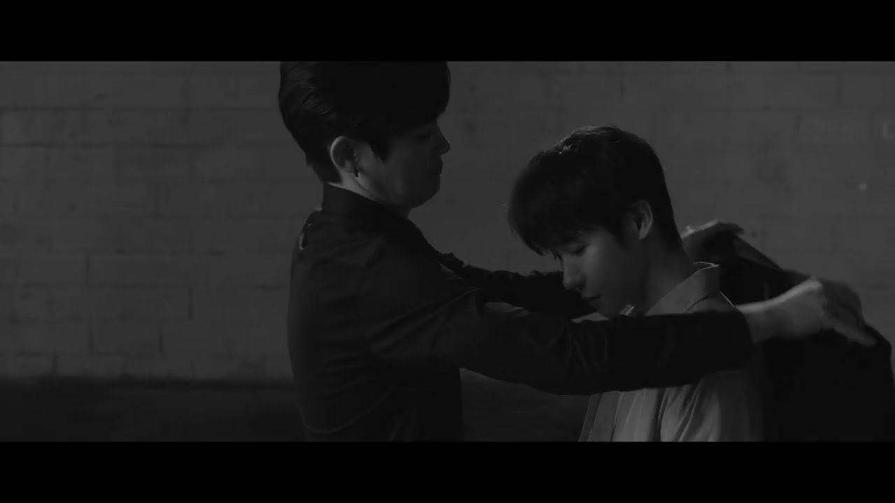 메인 트레일러 미리보기 영상 썸네일