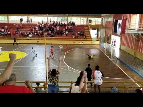 Vitão faz gol contra o Audax