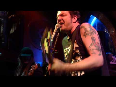 Sick on the Bus - Everything's Shit -12 Bar - 1/5/15