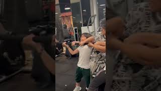 Download lagu Ade Rai Tarik Tambang Vs Gen Halilintar di Rai Fitness Pantai Indah Kapuk #sehat #aderai #fyp mp3