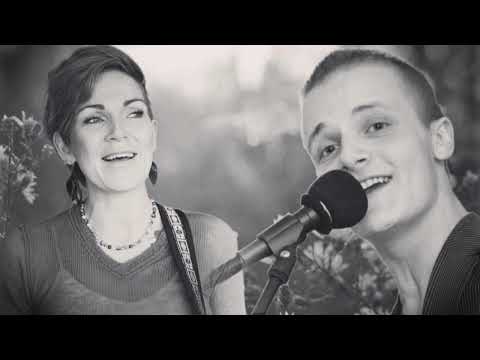 Herborg Torkilsdóttir og Òlavur á Váli - Syngja í dur