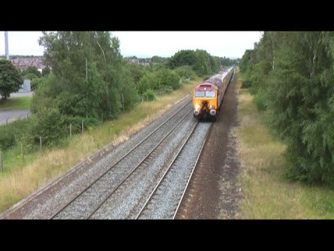 57315 and 390046 on 1T13, 05:30, Holyhead - Crewe