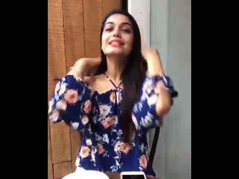 download lagu mp3 mp4 Divya Agarwal Photographer, download lagu Divya Agarwal Photographer gratis, unduh video klip Divya Agarwal Photographer