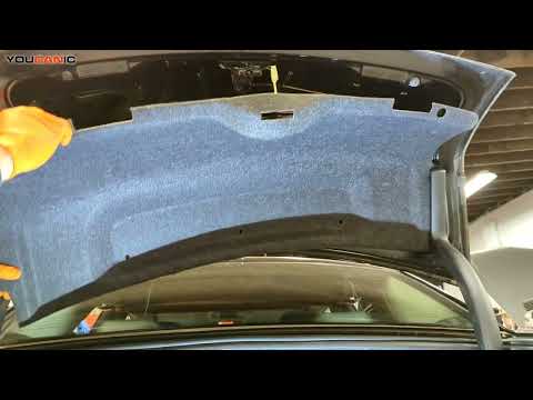 2011-2023 Chrysler 300 Third Brake Light Bulb Replacement