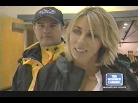Weather Channel clip w/ Local Forecast 1228AM-1238AM Friday September 19 2003 - Hurricane Isabel