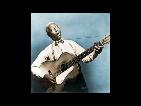 Green Corn - Leadbelly  (come along cholly)