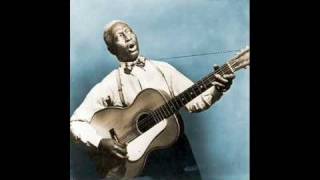 Green Corn - Leadbelly  (come along cholly)