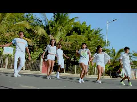 Art Dance Malagasy ( Denise - All Eyes On Me ) Denise - All Eyes On Me ( Dance Cover )