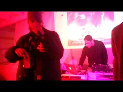 Louis Dee Finchè Non Finisce Il Mare (prod Tony Madonia) live HD @ CornaDureTour CS 01-12-13