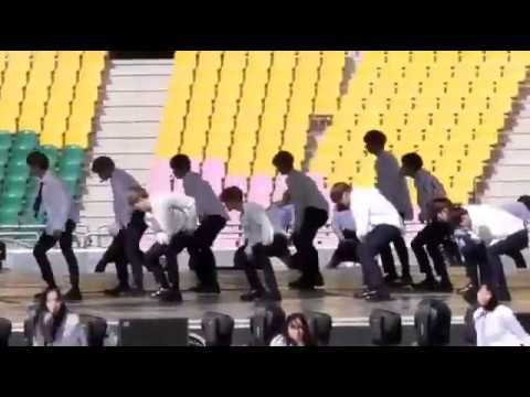 171022 Wanna One 'Nayana' during Rehearsal for Busan One Asia Festival