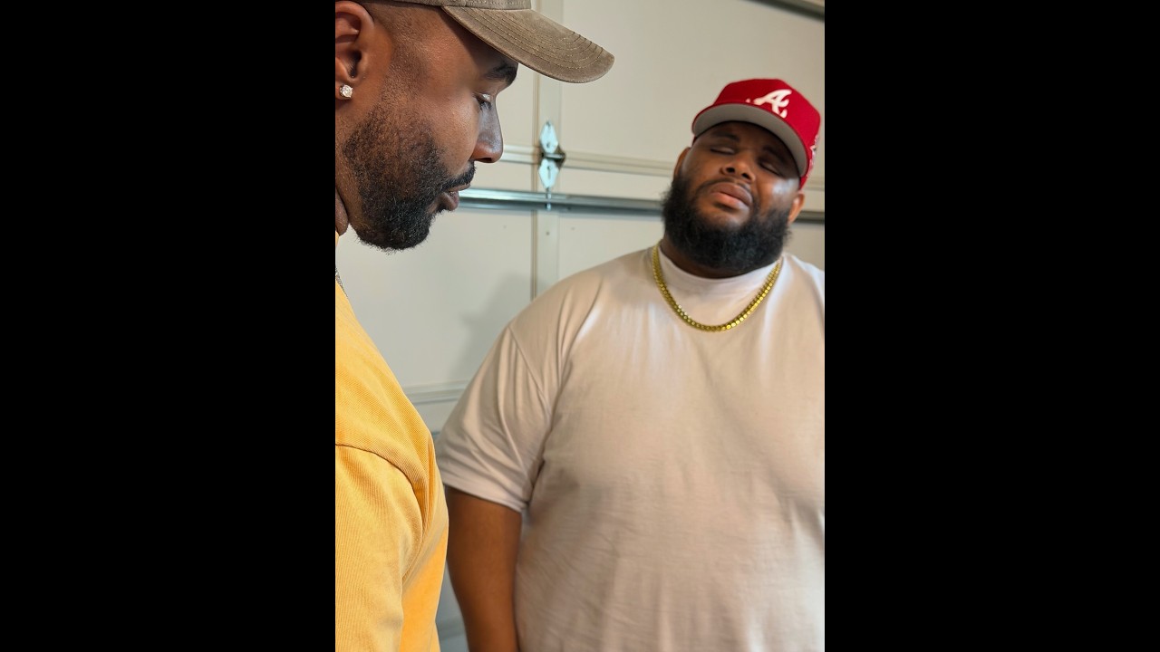 When Mike tells Rafi that his sessions got Lesa getting mixed messages!