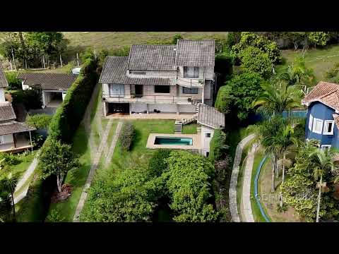 Casa de alto padrão para venda próximo a São Lourenço MG