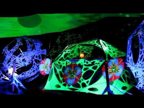 HAYATO (BrainBusters/Bloom) dj set at. BrainBusters Presents:Sister Reality 2011 - somewere in japan