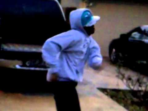 Lil Ronny Ft. MykFresh - Do It !