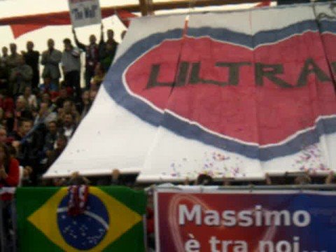 Coreografia Ultras Sport Five Putignano