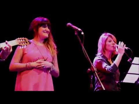 Rozalén con Marcela Morelo ND teatro