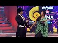 Shreya Ghoshal With Ranveer Singh Playing Fun Games In GIMA Awards 2013