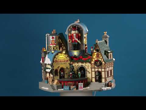 фото новый анимированный домик lemax nutcracker factory 0