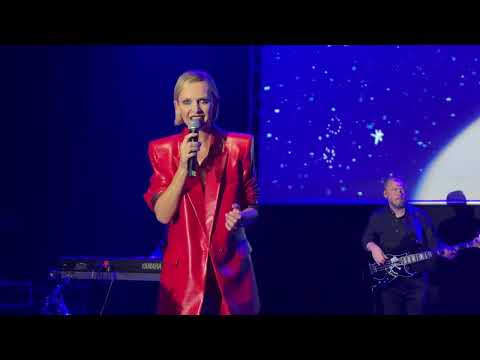 Varius Manx & Kasia Stankiewicz - Zamigotał Świat