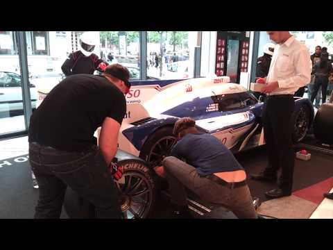 The broozys winning tyre change!!