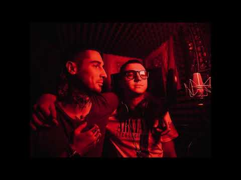 BUMBLE BEEZY & ROUX - Blue Blood