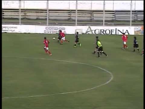 www.sabadogol.net FUTBOL INFANTIL. CATEGORIA 2000. COLEGIALES - ARGENTINOS. 1-4-2013.