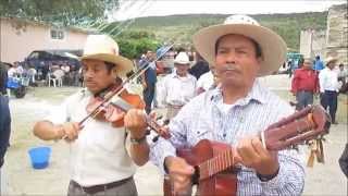 preview picture of video 'Danza de Los Rubios Chaparreras y Espuelas - SantiagoJuxtlahuaca.org'