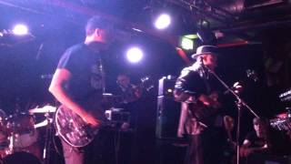 Jah Wobble&#39;s Invaders of the Heart feat Aziz Ibrahim-Poptones live(part 2)