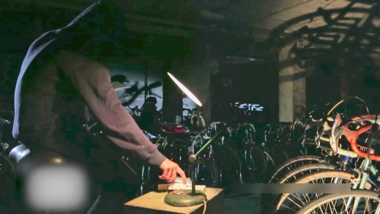 Le Sorcier du Sport : il empoisonne les sportifs