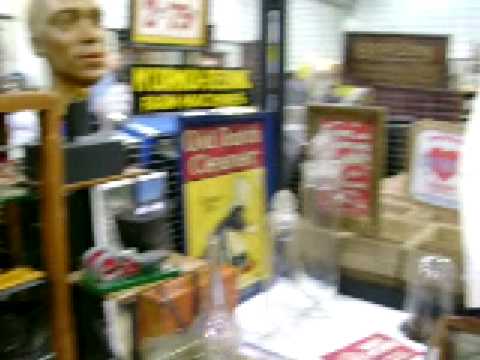 Spring 2008 Chicagoland antique coin-op show , video # 14