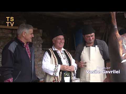 Obiceiul tăierii porcului in Sadova - Suceava, Bucovina