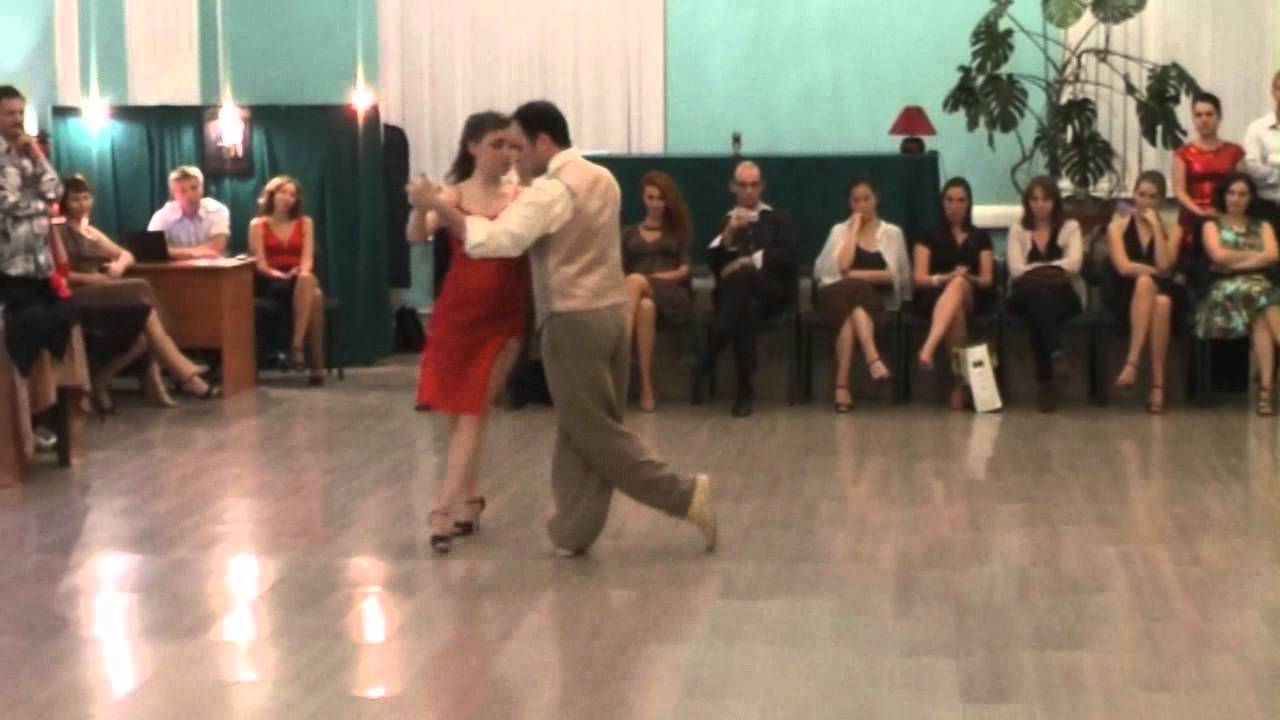Mario De Camillis y Bárbara Wainwright. Russia. Tango.