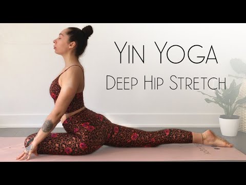  15 Min Bedtime Yoga Stretch for Deep Sleep
