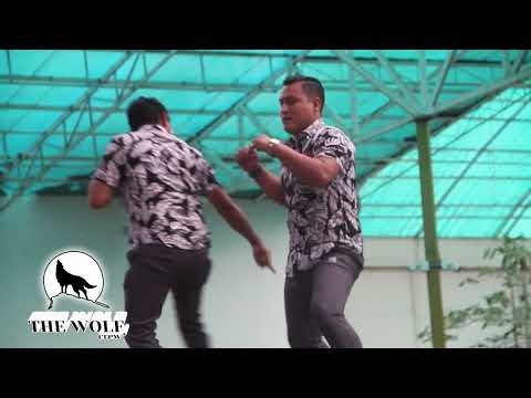 ZAFIRO SENSUAL  - EL SHOW DE ZAFIRO SENSUAL  - POLITOS MOJADOS