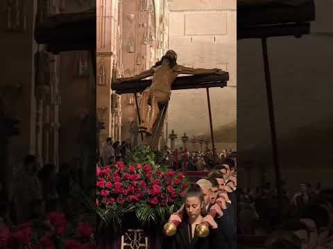 El Cristo de la Agonía en la Catedral de #salamanca #semanasanta #tradiciones #juevessanto