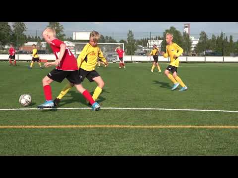 P11 - FC 92/Punainen - FC Ylivieska/Musta 26.6.2020 - osa 1