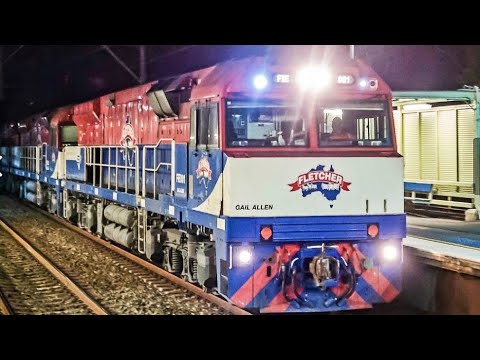 SSR Container freight train - FIE001 FIE002 FIE003 - St Marys Station