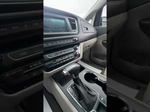 фото kia carnival iii 0