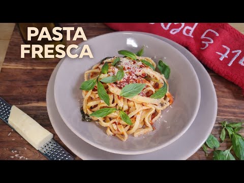 Pasta Italiana Fresca con Salsa de Tomate | Tagliatelle Caseros con Sémola