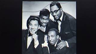 Smokey Robinson &amp; the Miracles:  (ROBINSON) "I Believe In Christmas Eve"  (1970)