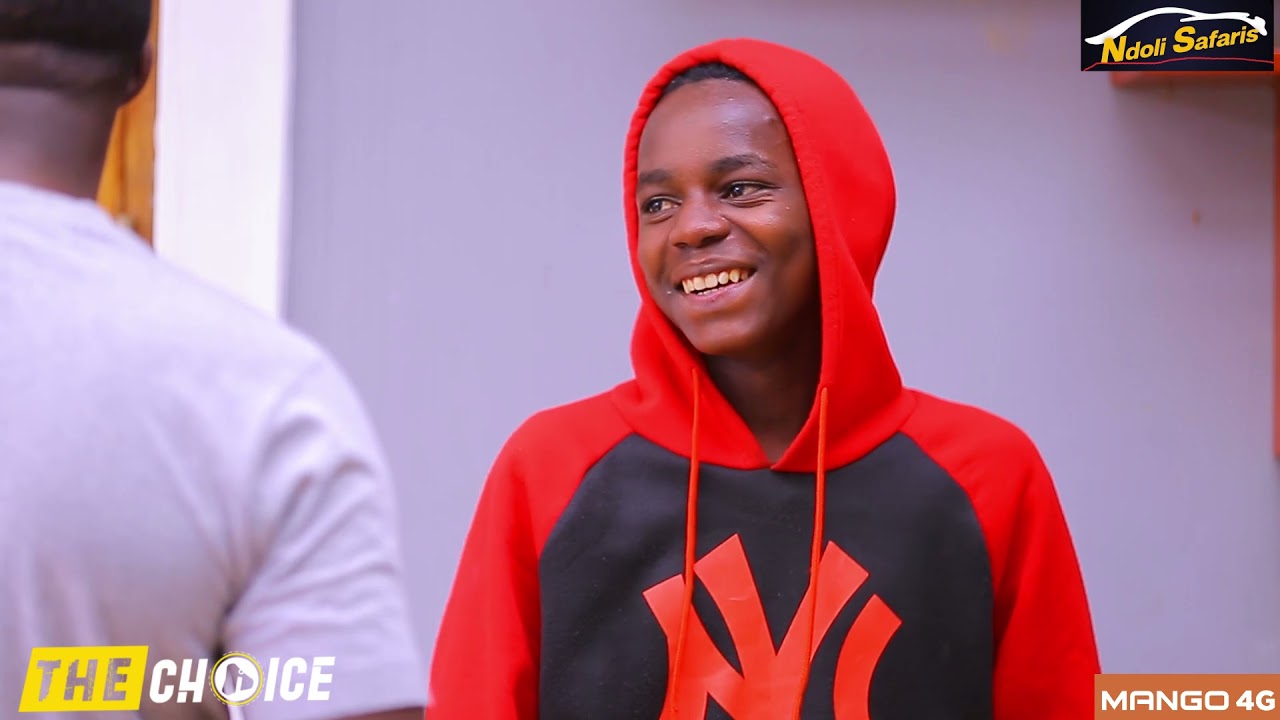 Isekere:Wa mwana M Irene yakuye Mu muhanda aje kumureba mbere y’Ishuri  disi asigaye asetsa kubi