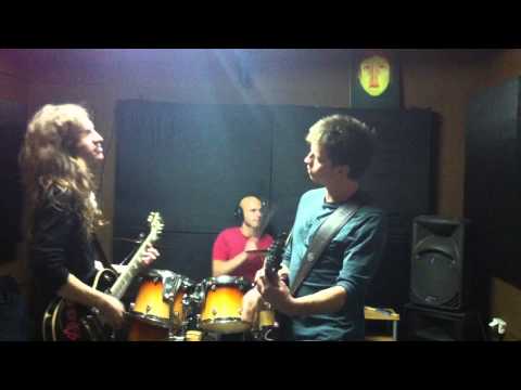 ElwoodJack - Czinka Czinka