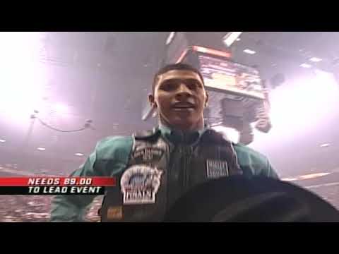 Helton Barbosa vs Loverboy - 05 PBR Finals (87.25 pts)