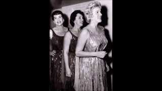 The Andrews Sisters - My Little Grass Shack (1965)