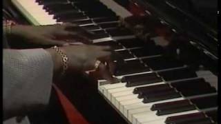 Oscar Peterson"Round Midnight"(T.Monk),Piano Solo .