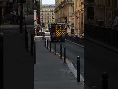 [Hit] [Specjał na 51 subskrybcji] Wyjazd alarmowy Paryskiej straży pożarnej do zdarzenia. (mój film)