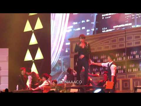 180810 EXO-PLANET#4 - The EℓyXiOn [dot] in Macao Touch It Sehun, Baekhyun  focus