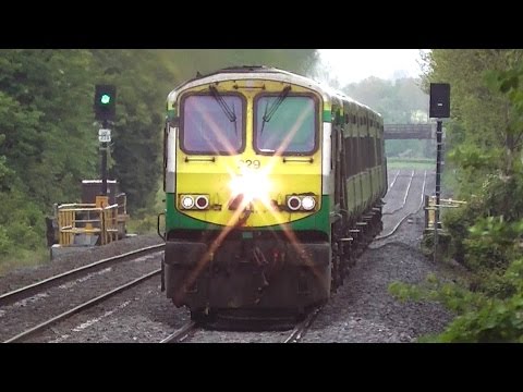 Irish Rail 201 Class Loco + Mark 4 Intercity Train - Monasterevin Station
