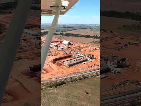 Vista aérea da indústria da COMIGO em Palmeiras de Goiás-GO