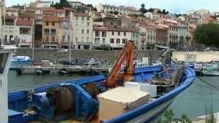 preview picture of video 'Languedoc Roussillon découverte de Port-Vendres en pays Catalan'